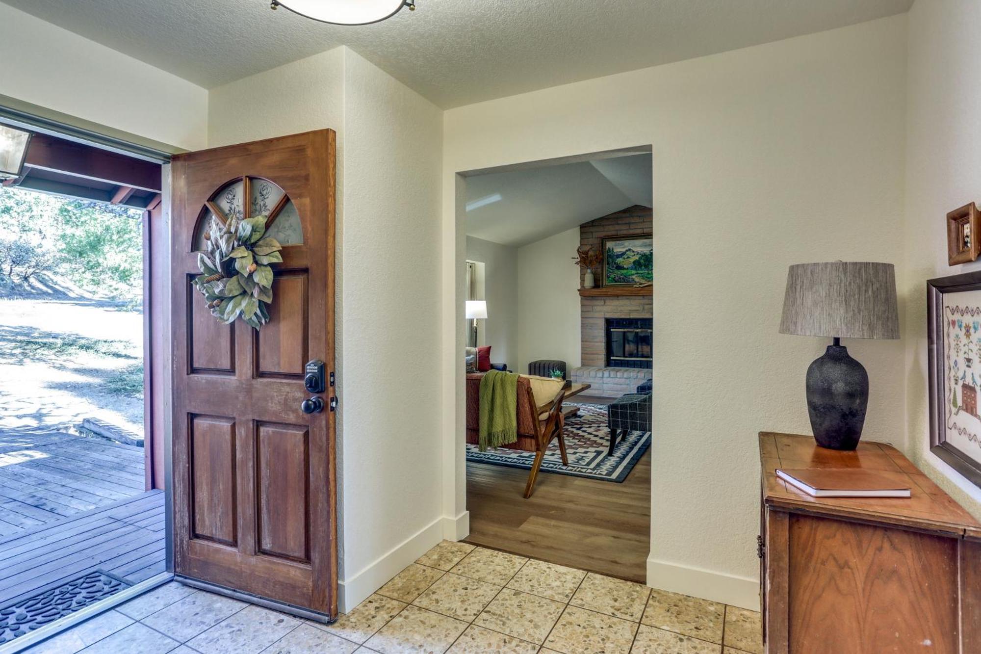 North Fork Pet-Friendly Escape With Game Room And Fire Pit! מראה חיצוני תמונה